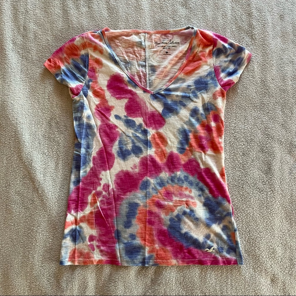 hollister tie dye shirt